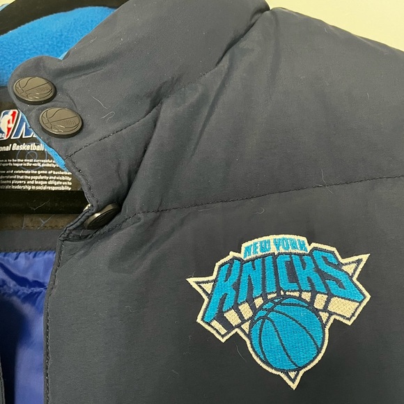 NBA New York Knicks Vest - Picture 4 of 7